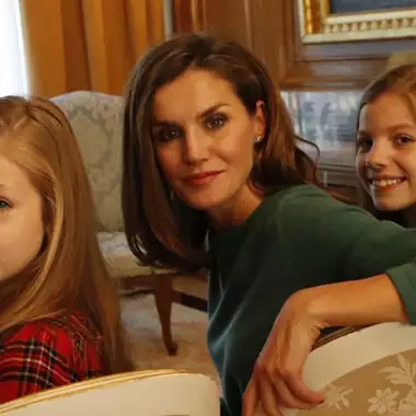 Βασίλισσα Letizia | Αυτή είναι η cozy τραπεζαρία της βασιλικής οικογένειας στο Παλάτι της Θαρθουέλα