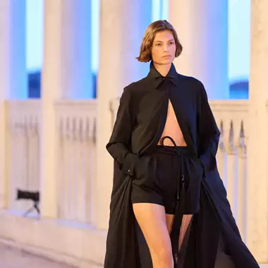 H Max Mara θα παρουσιάσει τη Resort συλλογή της στη Νάπολη