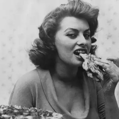 Οι συνήθειες των γιορτών που καταστρέφουν την επιδερμίδα