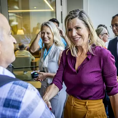 Βασίλισσα Maxima | Μυστήριο με την εξαφάνιση στενού συνεργάτη της και επιστάτη της θερινής κατοικίας