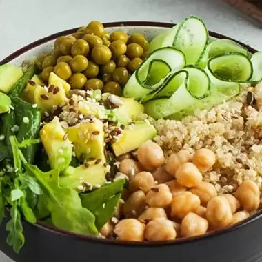 Καλοκαιρινή διατροφή με όσπρια | Γιατί δεν πρέπει να λείπουν από το καθημερινό μενού σας αυτή την εποχή;