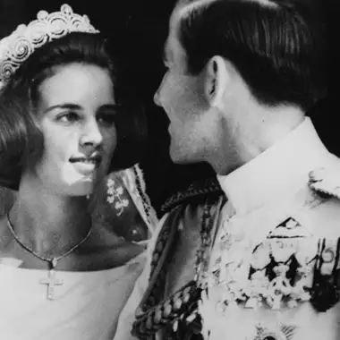 Τέως βασιλιάς Kωνσταντίνος | Παρολίγο να παντευτεί την πρώτη ξαδέλφη της Άννας Μαρίας;