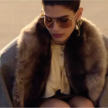 From The Magazine | Ρετρό γοητεία & αστική φινέτσα με την Ανθή Φακιδάρη