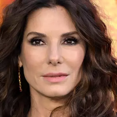 Sandra Bullock | Πώς το Χόλιγουντ έθεσε τέλος στη φιλία της με την Jennifer Aniston