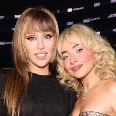 Grammy Awards 2025 | Τα πιο ενδιαφέροντα beauty looks στο red carpet