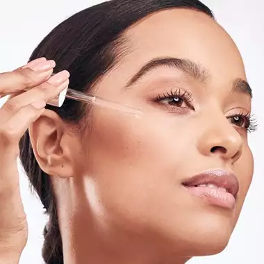 Natural Botox | 5 αντιγηραντικοί οροί για αισθητή μείωση των ρυτίδων