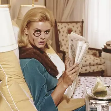 Το διακοσμητικό αντικείμενο της γιαγιάς που επιστρέφει δυναμικά και θα μπείτε στον πειρασμό να υιοθετήσετε