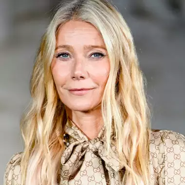 Gwyneth Paltrow | Τα Rosewater Nails της είναι η απόλυτη quiet luxury πρόταση κάθε κομψής γυναίκας