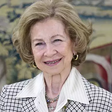 "Η βασίλισσα Σοφία δεν έχει πατήσει το πόδι της σε κλινική από τη δεκαετία του '60": Το μυστικό ευεξίας της θείας του Παύλου