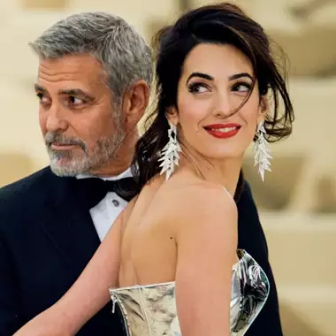 "Μόνο την Amal": Ο George Clooney εξηγεί γιατί δεν θέλει πλέον να φιλάει άλλες γυναίκες στην οθόνη