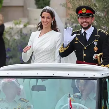 Πριγκίπισσα Rajwa | Γιατί δεν μπορεί να φέρει τον τίτλο "Βασιλική πριγκίπισσα";