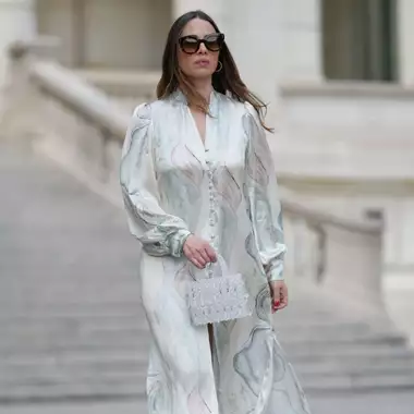 "Botox σε μπουκάλι"; Όλη η αλήθεια για τα πεπτίδια στα καλλυντικά σας