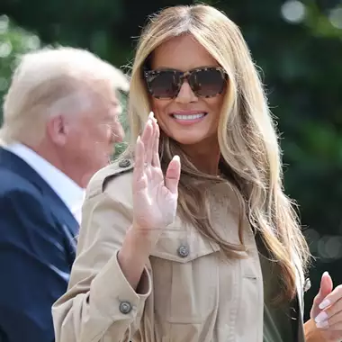 Η σημασία των βραχιολιών φιλίας της Melania Trump