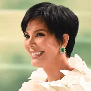Kris Jenner | Το νέο της French bob είναι το απόλυτο κούρεμα για να "σβήσετε" τις ρυτίδες γύρω από τα μάτια