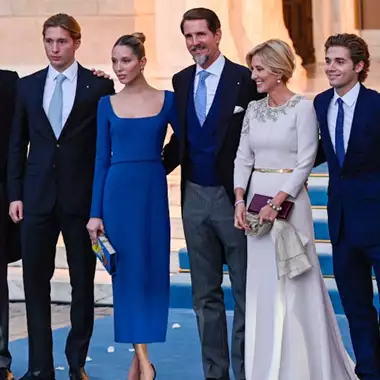 Η στρατιωτική θητεία του Κωνσταντίνου Αλέξιου είναι μόνο η αρχή - Τι συνεπάγεται η ελληνική ιθαγένεια για την επόμενη γενιά των Ντε Γκρες;