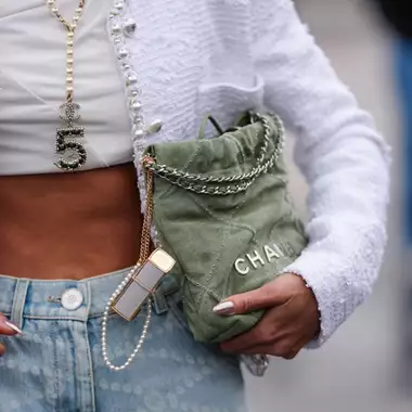 Ημιμόνιμο μανικιούρ | Πώς θα προστατέψετε αποτελεσματικά τα νύχια σας