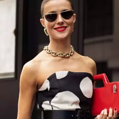 15 πολυτελή δώρα ομορφιάς που κάθε γυναίκα θα ήθελε να λάβει την ημέρα του Αγίου Βαλεντίνου