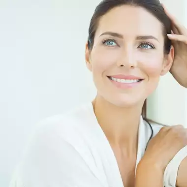 Συμπτώματα της εμμηνόπαυσης | 9 tips για να τα αντιμετωπίσετε φυσικά