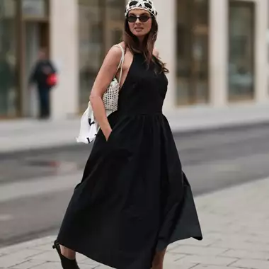 Τα καλύτερα after-sun σαμπουάν για προστασία και λάμψη μετά την παραλία