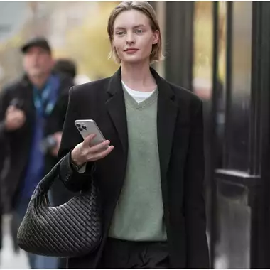 Shopping Guide | Τα καλύτερα πουλόβερ του φθινοπώρου 2025