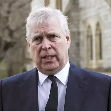 Andrew | Το μοναδικό προνόμιο που του έχει απομείνει μετά την αφαίρεση όλων των τίτλων του