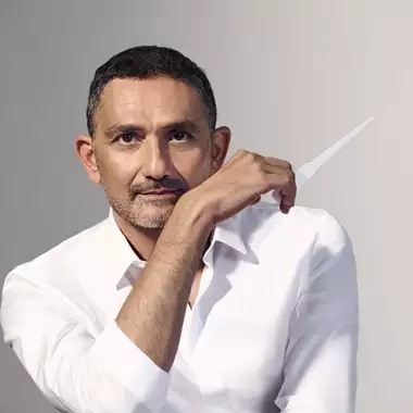 AF001 | Το signature άρωμα της Air France από τον Francis Kurkdjian