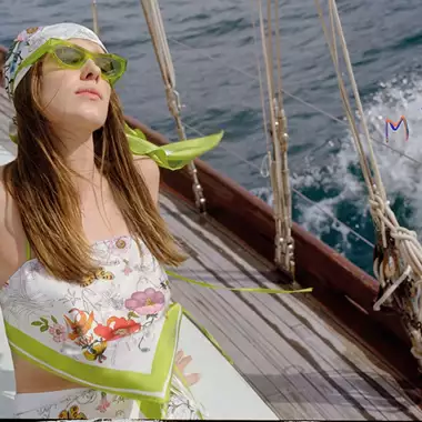 Η Gucci Lido γιορτάζει το καλοκαίρι στα ιταλικά beach clubs