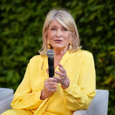 Martha Stewart | Λανσάρει -στα 84 της- τη δική της σειρά περιποίησης