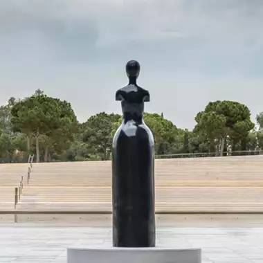 Simone Leigh | Οι συμβολισμοί πίσω από τα έργα της που παρουσιάζονται στο ΚΠΙΣΝ