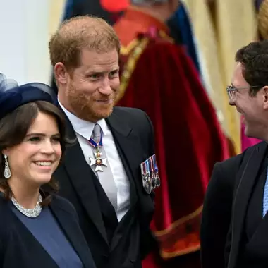 Γιατί ο πρίγκιπας Harry δεν μιλάει πια με την ξαδέλφη του, πριγκίπισσα Ευγενία;