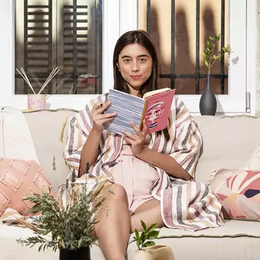 Πώς θα φέρετε το καλοκαίρι στη διακόσμηση του σπιτιού σας με εύκολους τρόπους