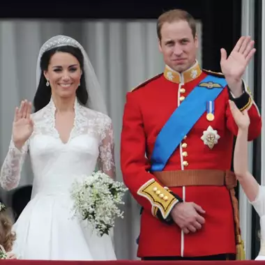 Kate Middleton | Τι απέγινε η νυφική ​​ανθοδέσμη που κράτησε στον γάμο της με τον πρίγκιπα William;