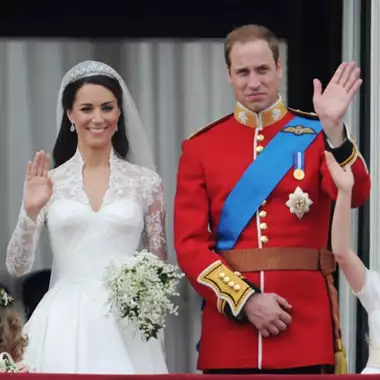 Βασίλισσα Ελισάβετ | Το απροσδόκητο σχόλιο που έκανε στον γάμο της Kate Middleton και του πρίγκιπα William