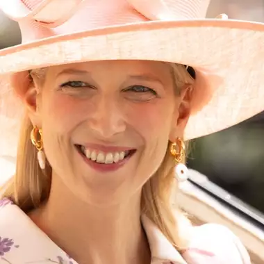 "Αν δεν ήταν τόσο ρατσιστικό, θα ήταν αξιολάτρευτο" | Νέες καταγγελίες για τη βασιλική οικογένεια