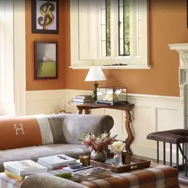 Το αρχοντικό σπίτι της Claudia Schiffer είναι γεμάτο έργα τέχνης