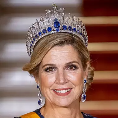 Βασίλισσα Maxima - πριγκίπισσα Amalia | Οι εμφανίσεις μητέρας και κόρης με τιάρα σε επίσημο gala dinner