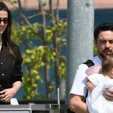 Πριγκίπισσα Iman | Η μικρή κόρη της πριγκίπισσας Rajwa και του πρίγκιπα Hussein κλέβει την παράσταση σε νέο βίντεο