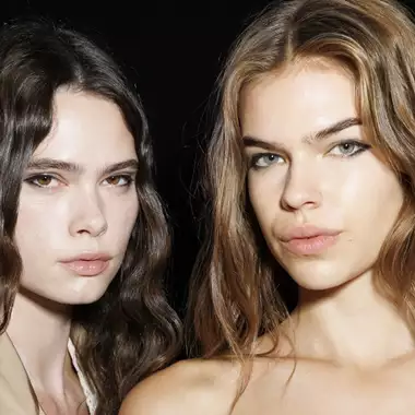 Πολύτιμο Κολλαγόνο | Η πιο σημαντική πρωτεΐνη της επιδερμίδας για μια πιο νεανική της εμφάνιση