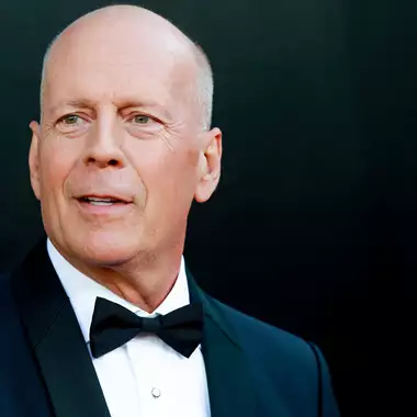 Επιδεινώθηκε η κατάσταση υγείας του Bruce Willis | Ο Χολιγουντιανός σταρ δεν μπορεί πλέον "ούτε να μιλήσει, ούτε να περπατήσει"