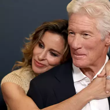 Richard Gere | Η σύζυγός του, Alejandra Silva, μάς δείχνει τον κήπο του σπιτιού τους στη Μαδρίτη