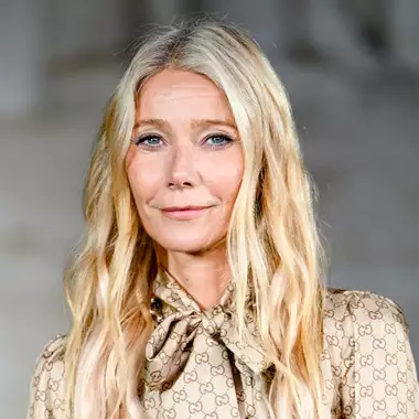 Gwyneth Paltrow | Σπάνια βραδινή έξοδος με τον 19χρονο γιο της, Moses Martins