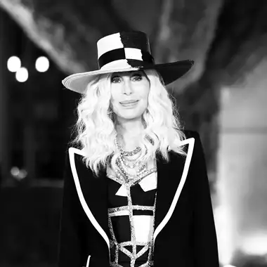 Cher για Jackie Kennedy: "Μου θύμιζε πολύ τη μητέρα μου"