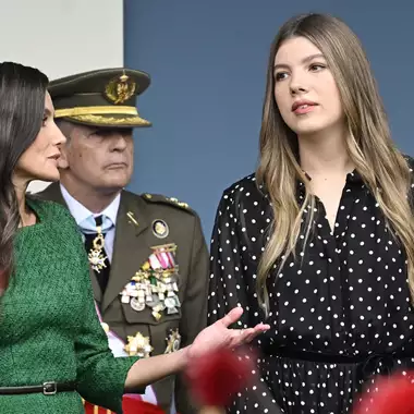 Το αθόρυβο ντεμπούτο της μικρότερης κόρης της βασίλισσας Letizia και του Felipe στο Παλάτι της Ισπανίας