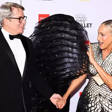 Sarah Jessica Parker | Η δραματική red carpet εμφάνιση που δυσκόλεψε τον Matthew Broderick