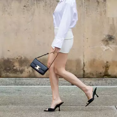 Πώς να διατηρήσετε τα πόδια σας υγιή και όμορφα μετά τα 50