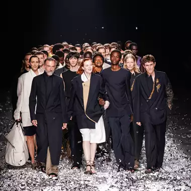 Ο Dries Van Noten έχει νέο creative director