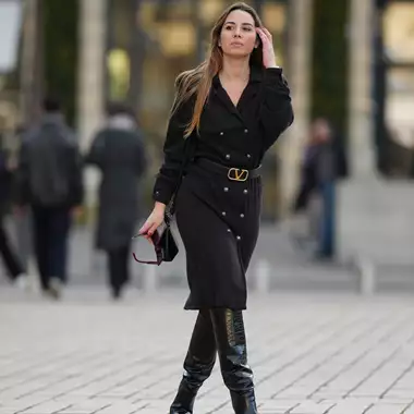 Το φόρεμα της επιστροφής στο γραφείο που θα αγαπήσετε στις χειμερινές εκπτώσεις