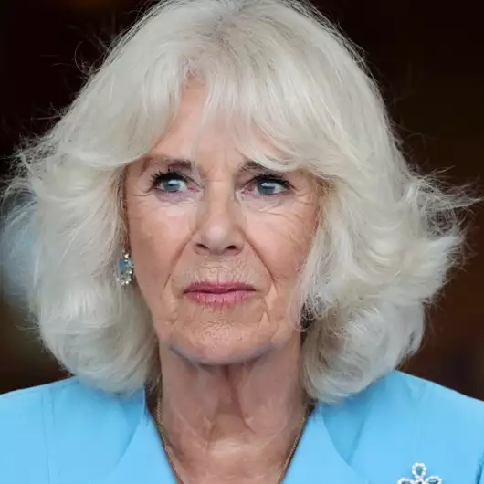 Βασίλισσα Καμίλα | Η καρφίτσα 129 ετών που επέλεξε σε μία ιδιαίτερη περίσταση