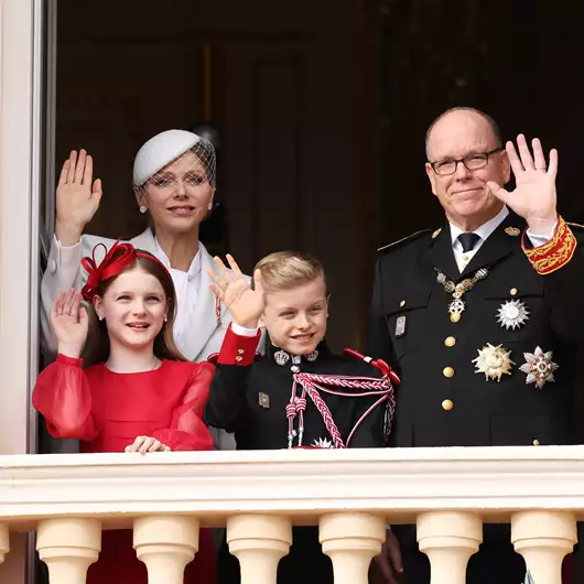 Μονακό | Ένα ακόμα απρόσμενο μέλος συμπληρώνει την οικογενειακή χριστουγεννιάτικη κάρτα των Grimaldi