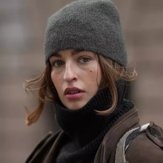 DIY Lip Scrub | Αποκτήστε βελούδινα χείλη με μόλις 2 υλικά από την κουζίνα σας